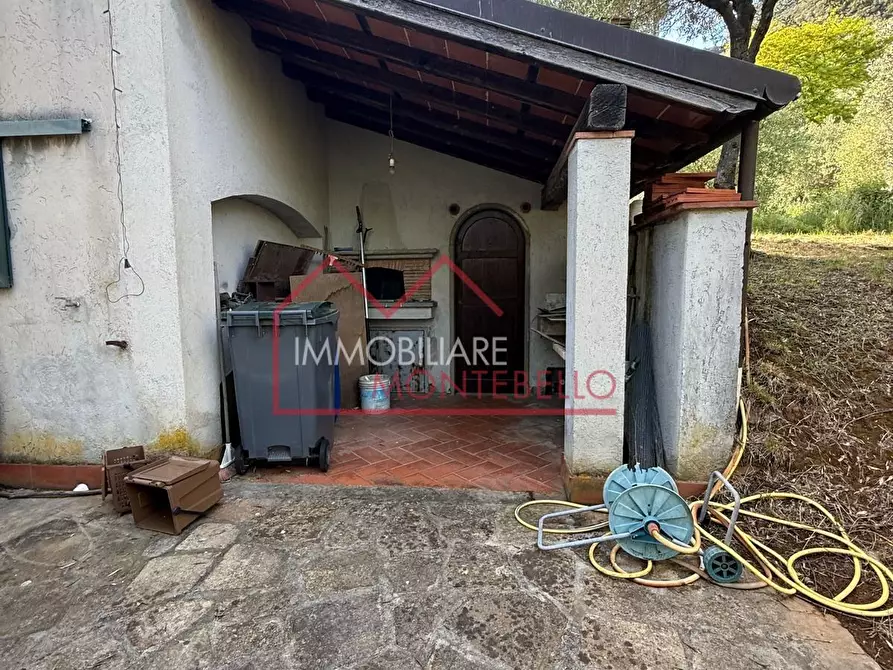 Immagine 15 di Casa indipendente in vendita  a Camaiore