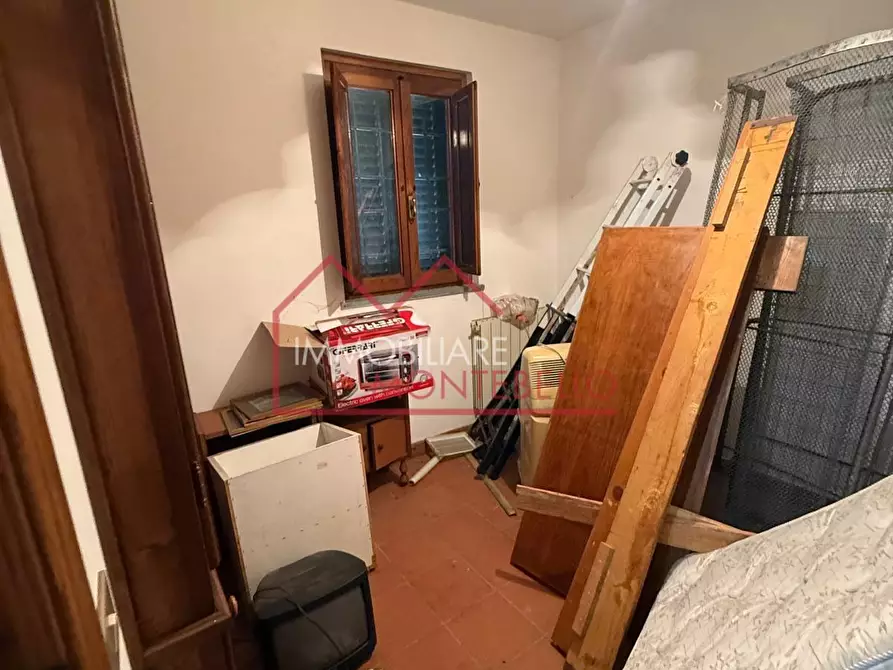Immagine 3 di Casa indipendente in vendita  a Camaiore