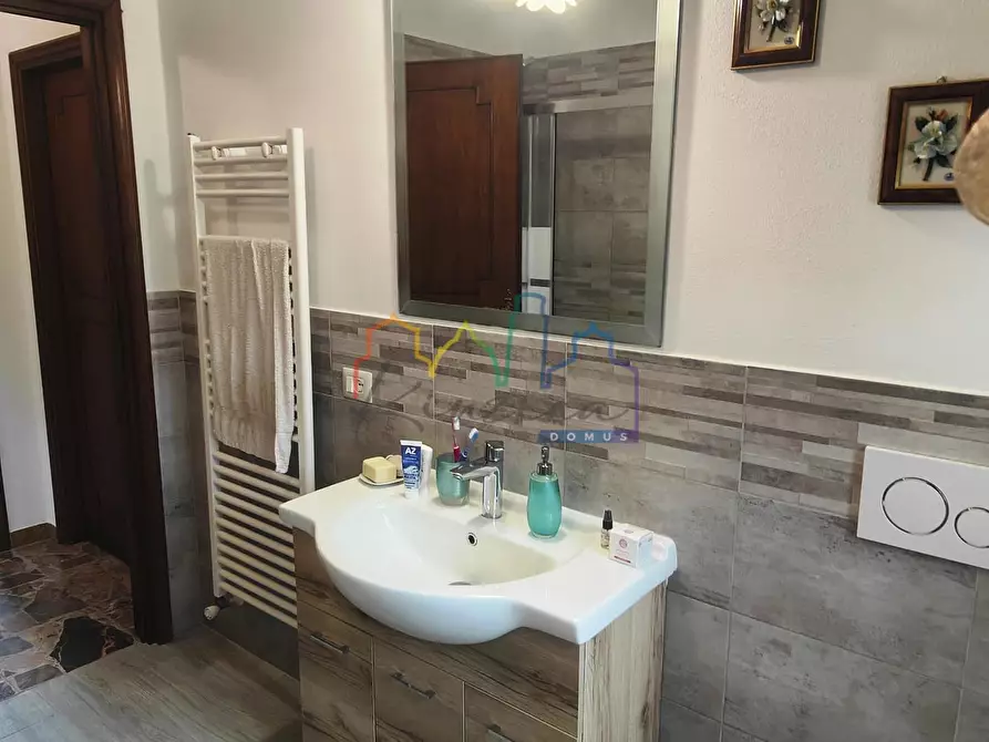 Immagine 32 di Casa bifamiliare in vendita  a San Giuliano Terme