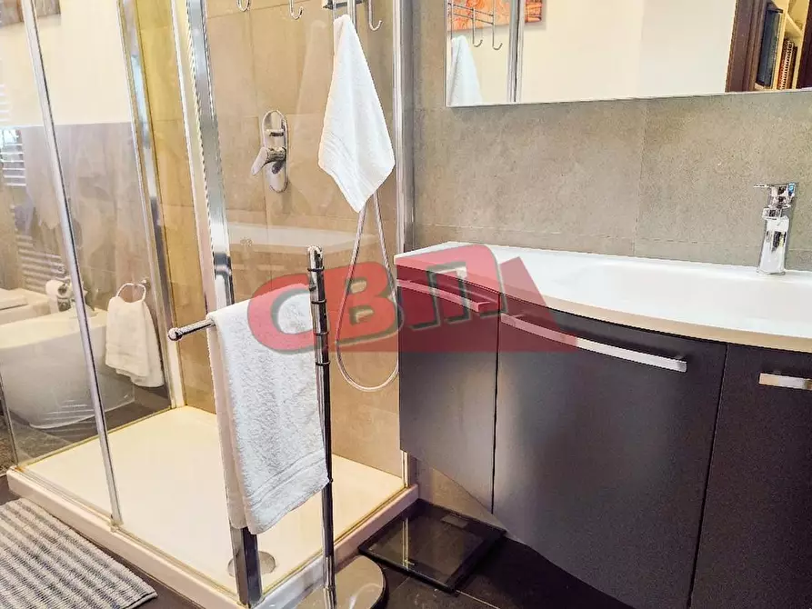 Immagine 24 di Appartamento in vendita  a Livorno