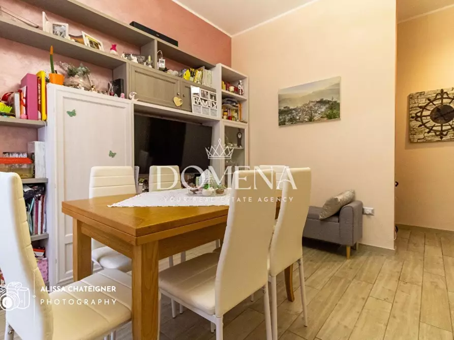 Immagine 5 di Appartamento in vendita  a Siena