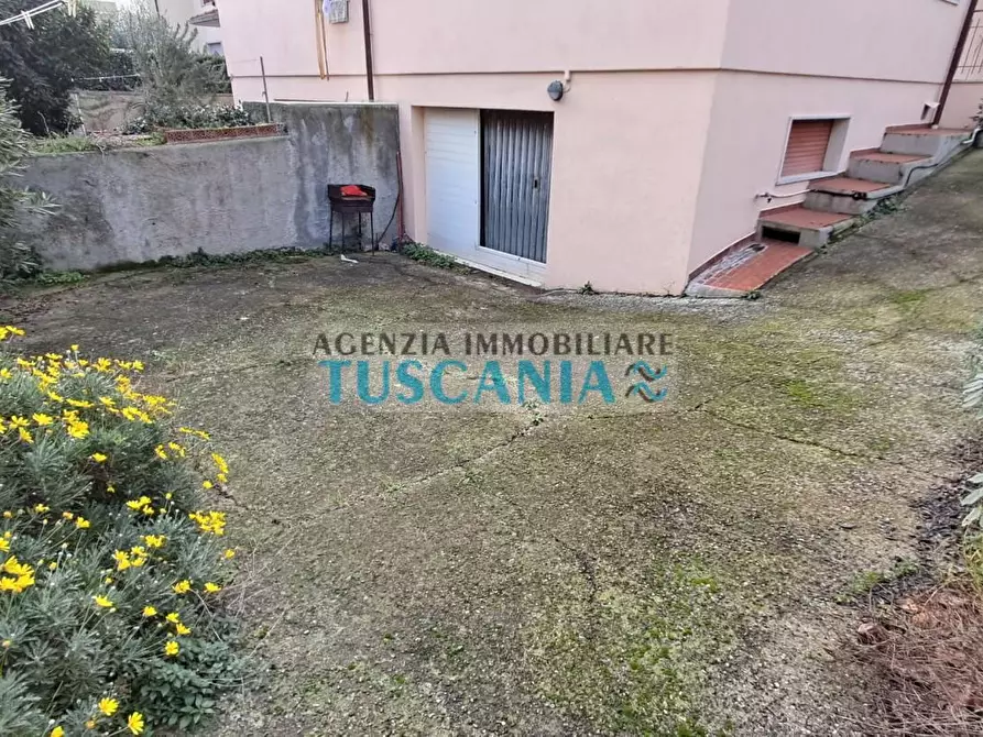 Immagine 22 di Appartamento in vendita  a Rosignano Marittimo