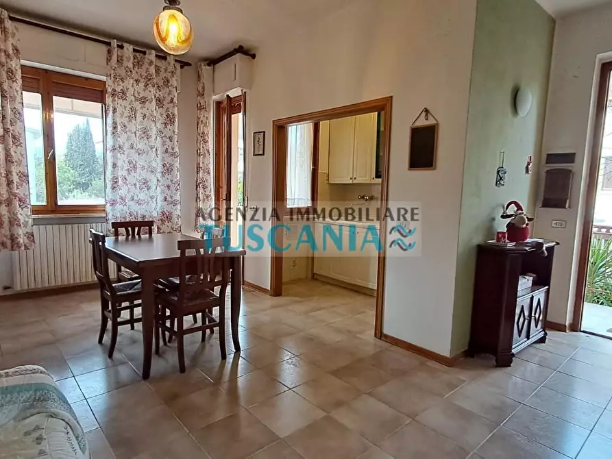 Immagine 5 di Appartamento in vendita  a Rosignano Marittimo