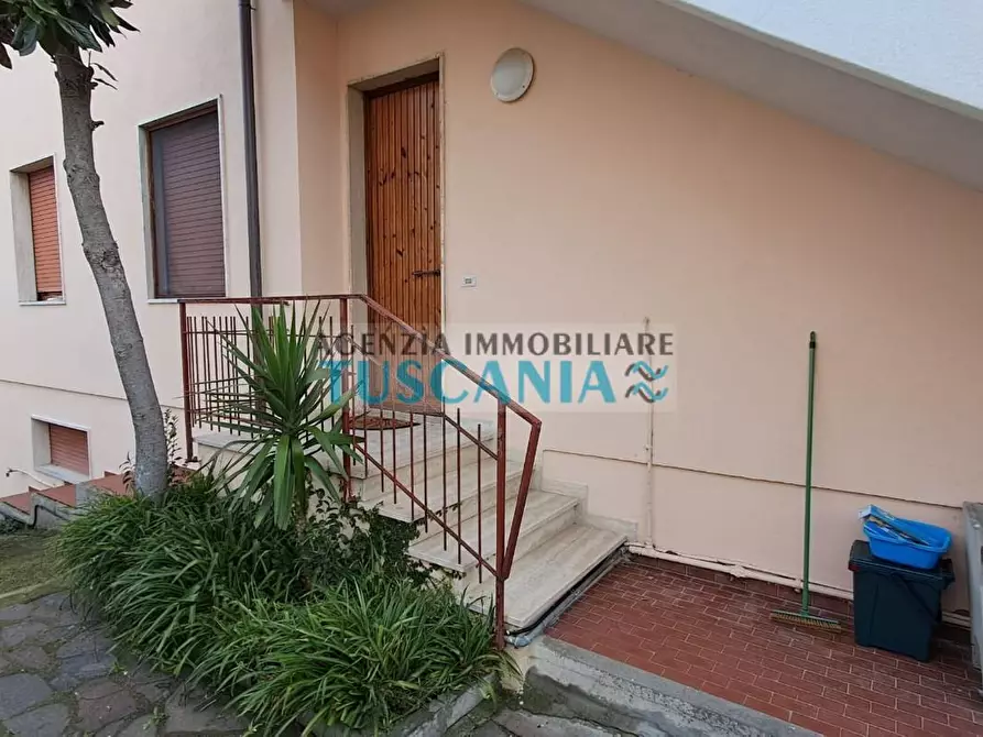 Immagine 1 di Appartamento in vendita  a Rosignano Marittimo