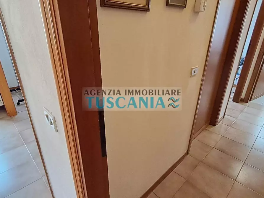 Immagine 16 di Appartamento in vendita  a Rosignano Marittimo