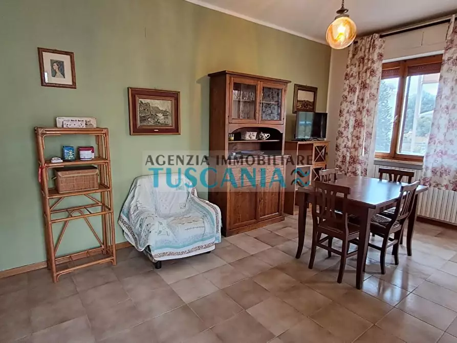 Immagine 9 di Appartamento in vendita  a Rosignano Marittimo