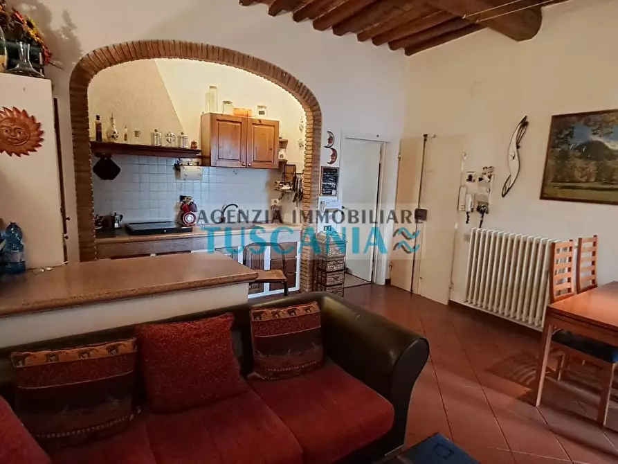 Immagine 4 di Appartamento in vendita  a Cecina