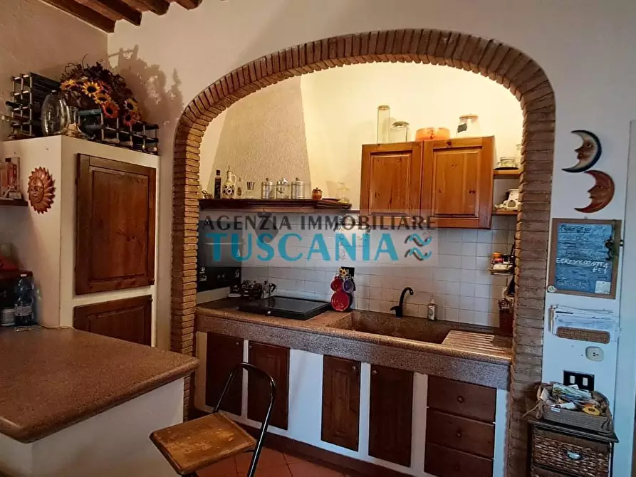 Immagine 9 di Appartamento in vendita  a Cecina