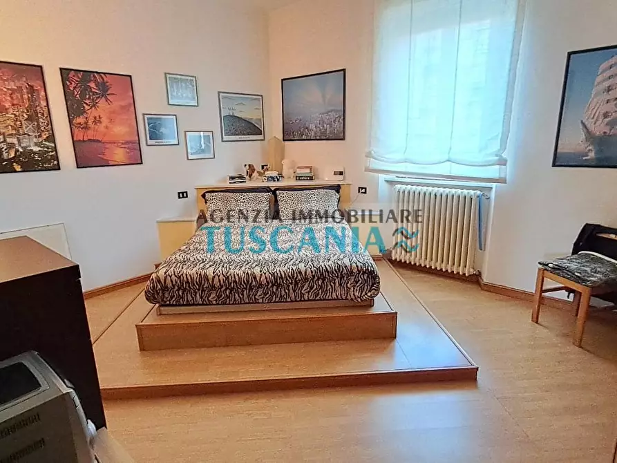 Immagine 17 di Appartamento in vendita  a Cecina