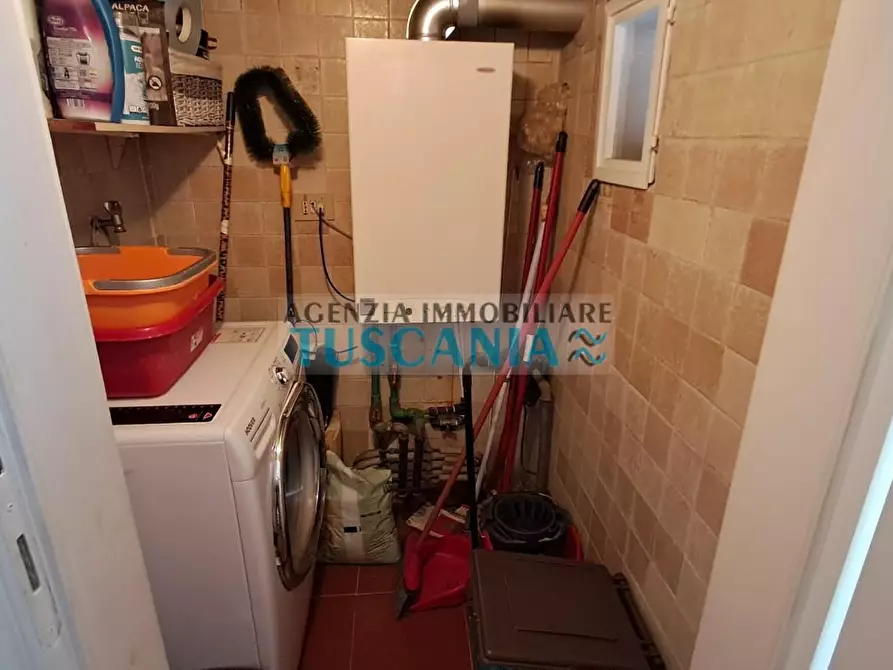 Immagine 27 di Appartamento in vendita  a Cecina
