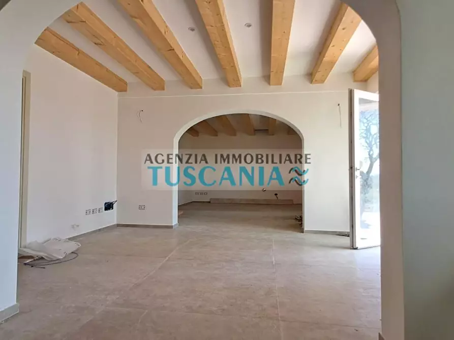 Immagine 3 di Casa colonica in vendita  a Bibbona