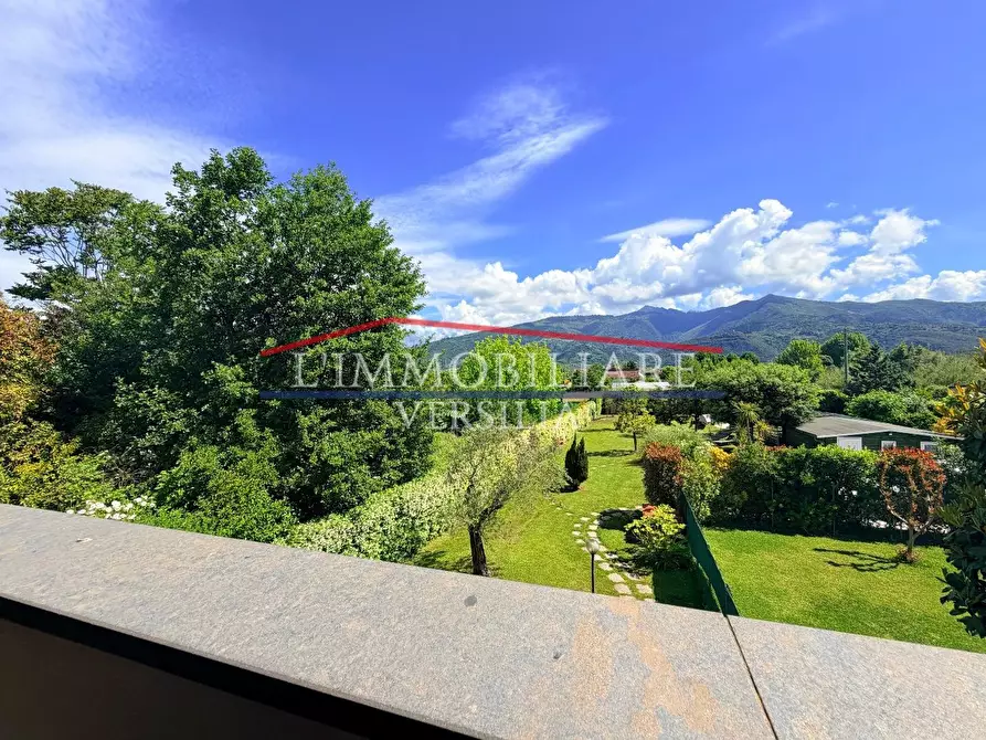 Immagine 30 di Casa bifamiliare in vendita  a Massa