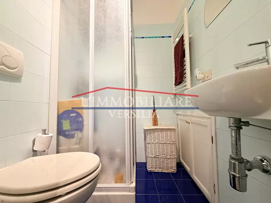 Immagine 23 di Casa bifamiliare in vendita  a Massa