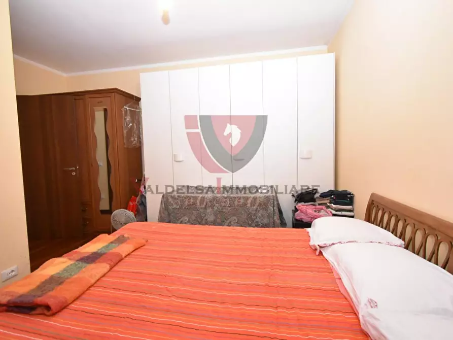 Immagine 16 di Appartamento in vendita  a Colle Di Val D'elsa