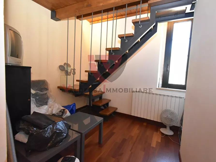 Immagine 26 di Appartamento in vendita  a Colle Di Val D'elsa