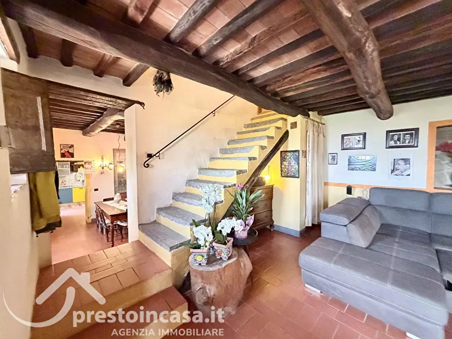 Immagine 6 di Villa in vendita  a Buggiano