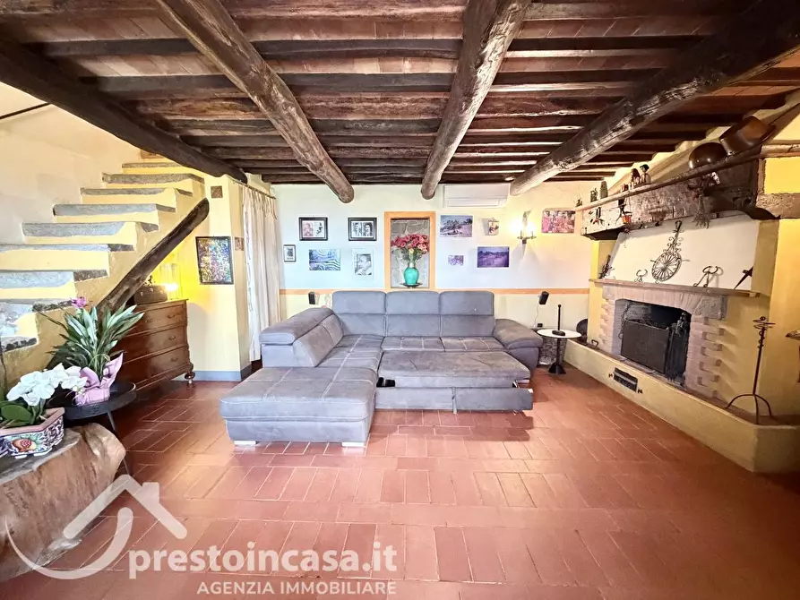 Immagine 5 di Villa in vendita  a Buggiano
