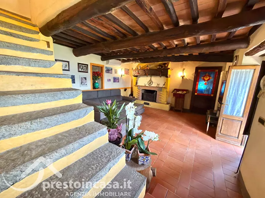 Immagine 8 di Villa in vendita  a Buggiano