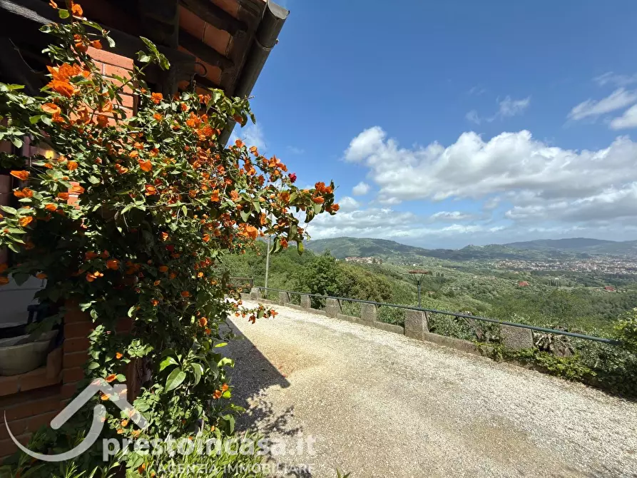 Immagine 29 di Villa in vendita  a Buggiano