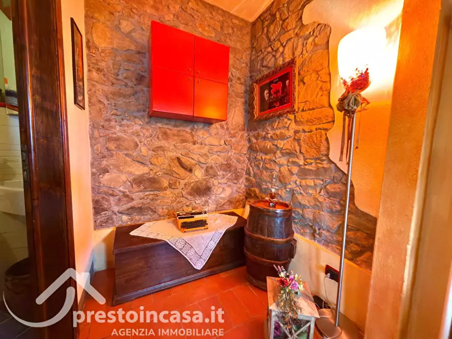 Immagine 13 di Villa in vendita  a Buggiano