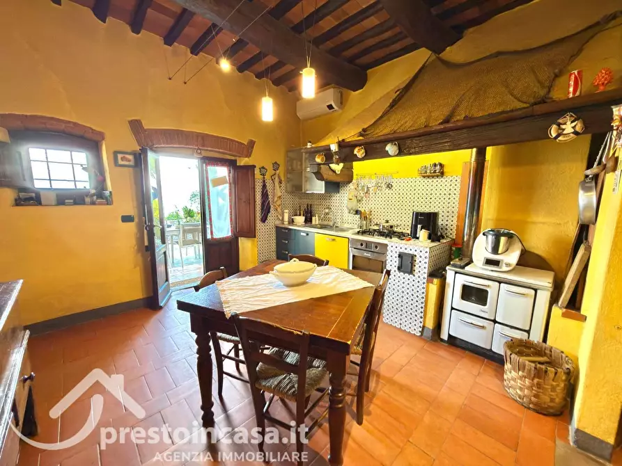 Immagine 20 di Villa in vendita  a Buggiano