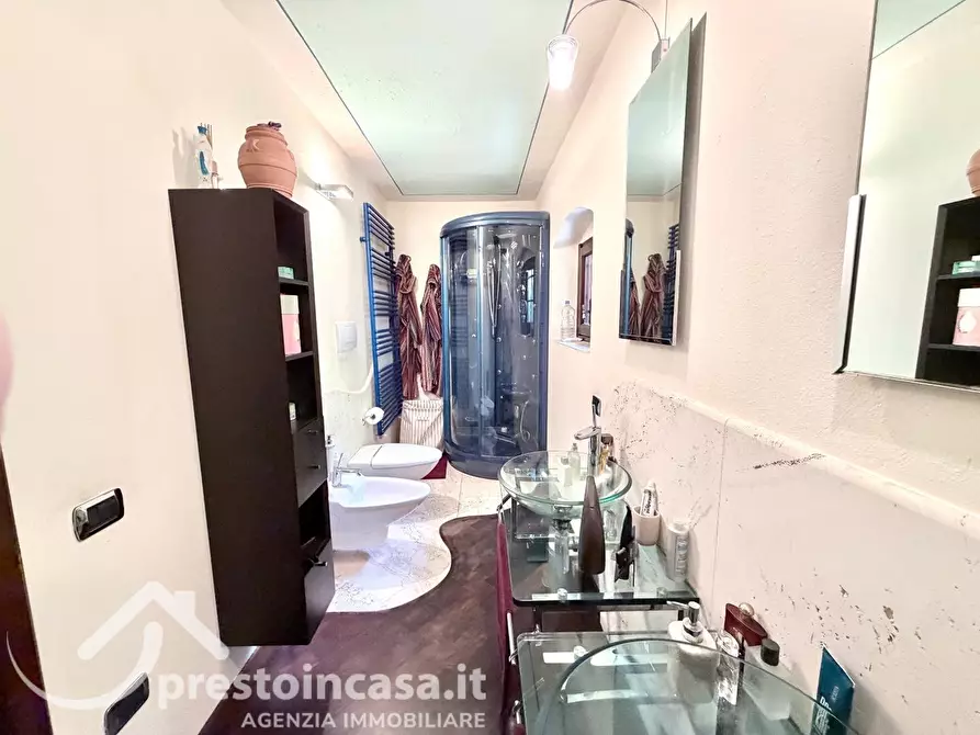 Immagine 57 di Villa in vendita  a Buggiano
