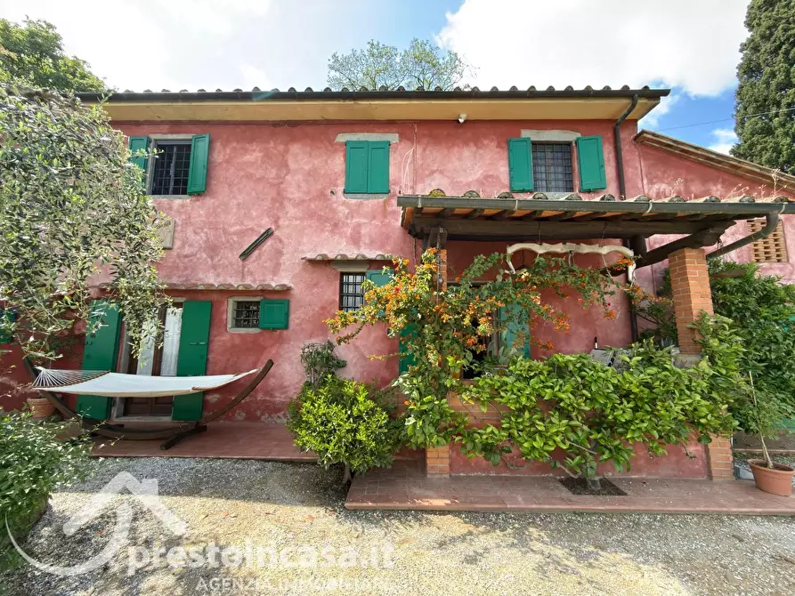 Immagine 2 di Villa in vendita  a Buggiano