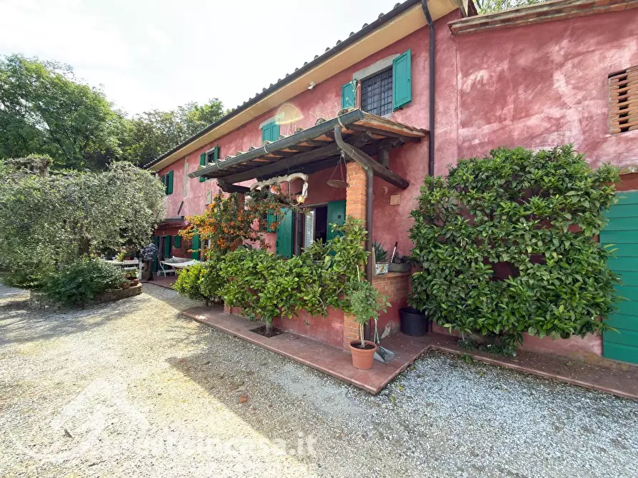 Immagine 45 di Villa in vendita  a Buggiano