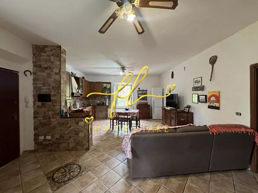 Immagine 10 di Casa indipendente in vendita  a Collesalvetti
