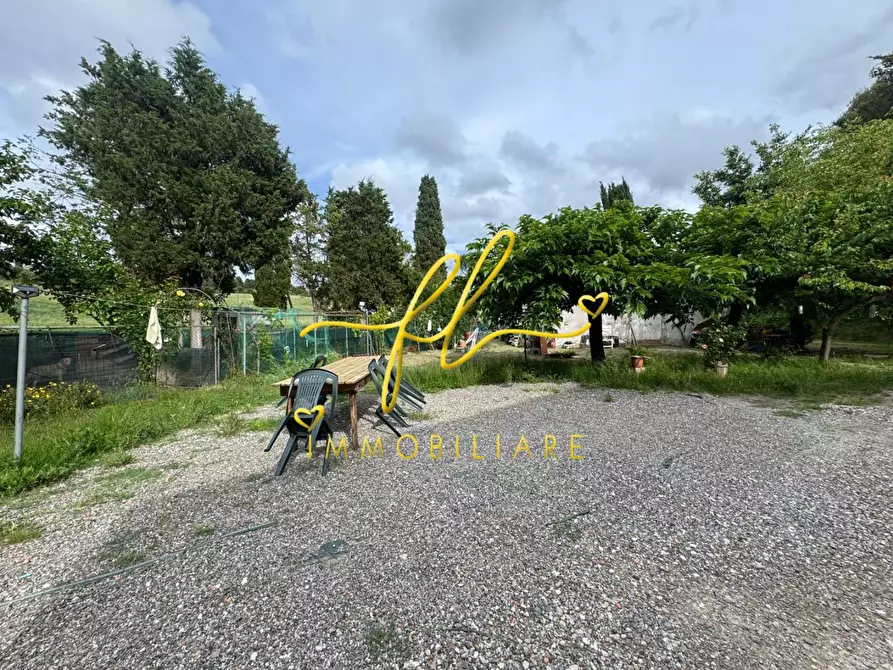 Immagine 34 di Casa indipendente in vendita  a Collesalvetti