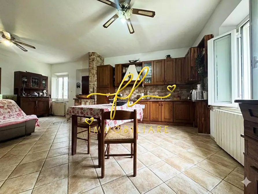 Immagine 5 di Casa indipendente in vendita  a Collesalvetti