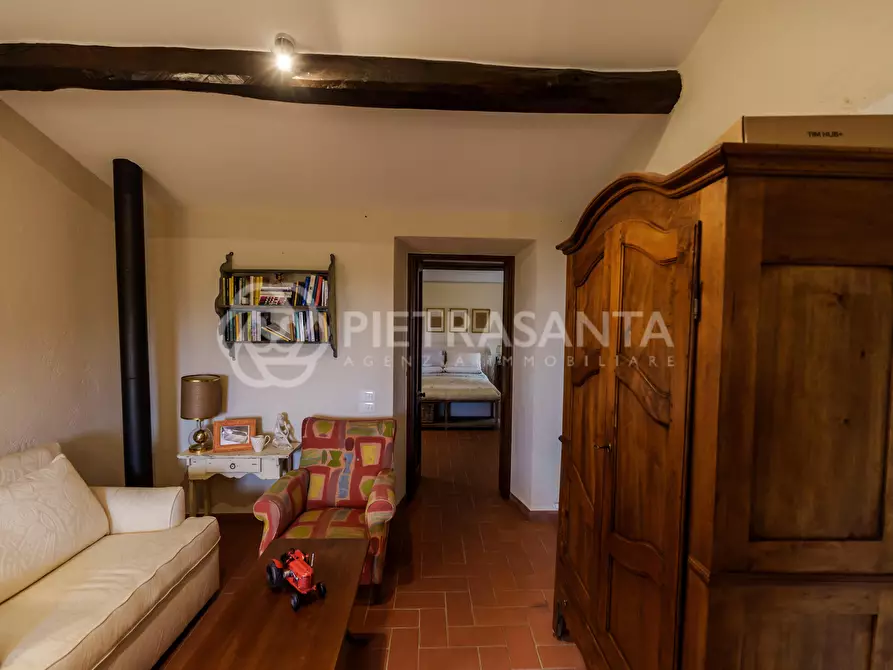 Immagine 38 di Rustico / casale in vendita  a Pietrasanta