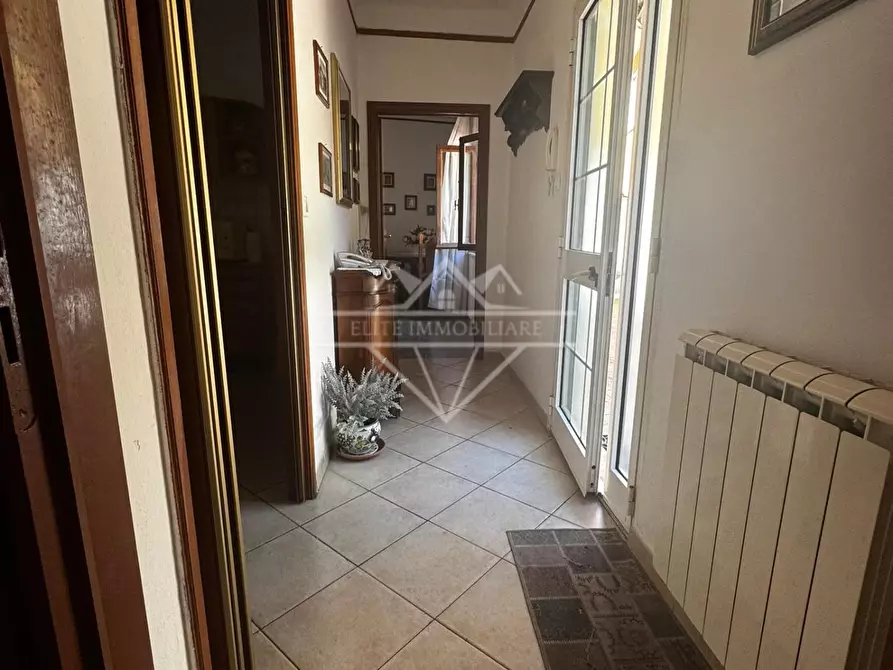 Immagine 5 di Terratetto in vendita  a Carrara