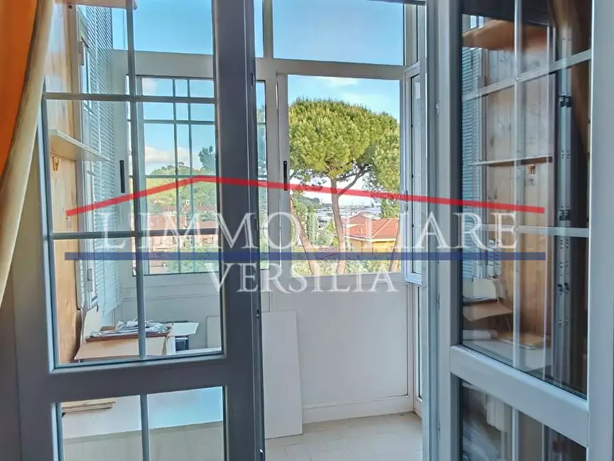 Immagine 15 di Appartamento in vendita  a Carrara