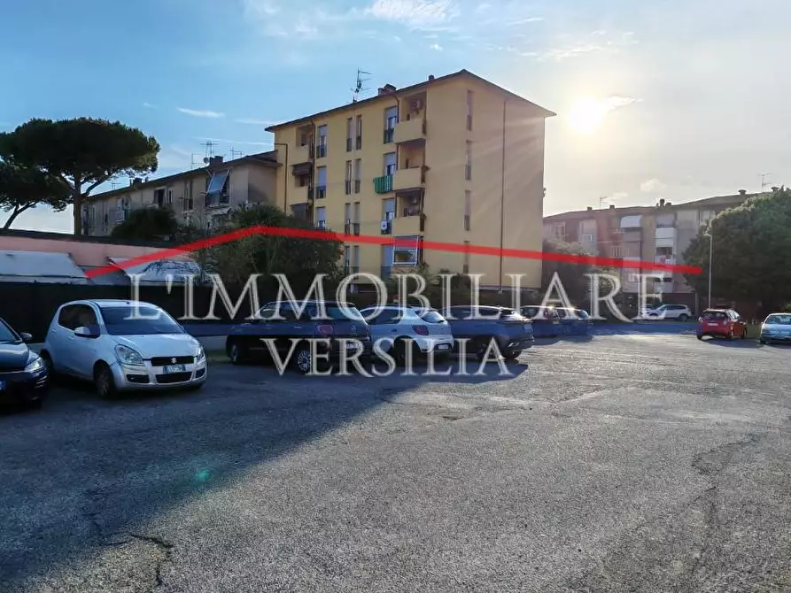 Immagine 25 di Appartamento in vendita  a Carrara