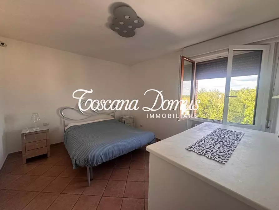 Immagine 8 di Appartamento in vendita  a Siena