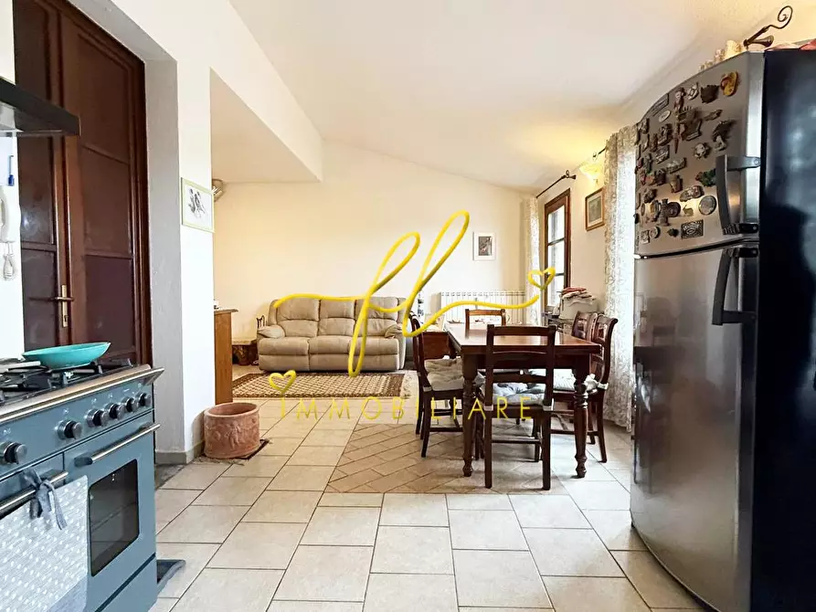 Immagine 6 di Appartamento in vendita  a Cecina