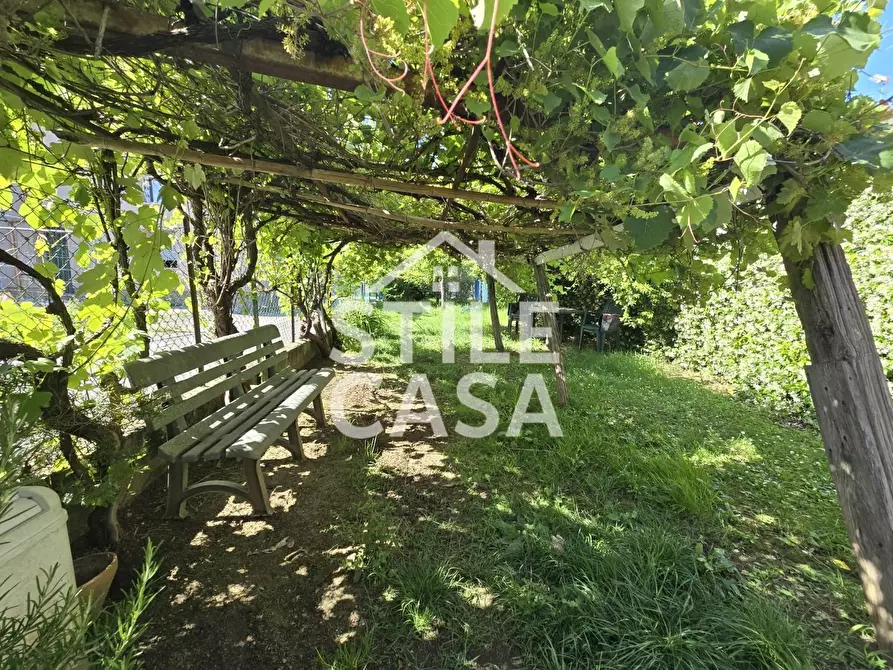 Immagine 2 di Porzione di casa in vendita  a Castelfranco Di Sotto