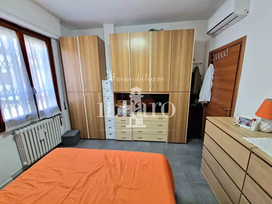 Immagine 13 di Appartamento in vendita  a Firenze