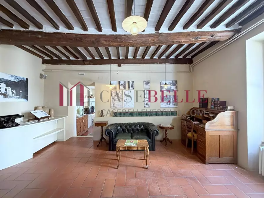 Immagine 107 di Immobile di prestigio in vendita  a Camaiore