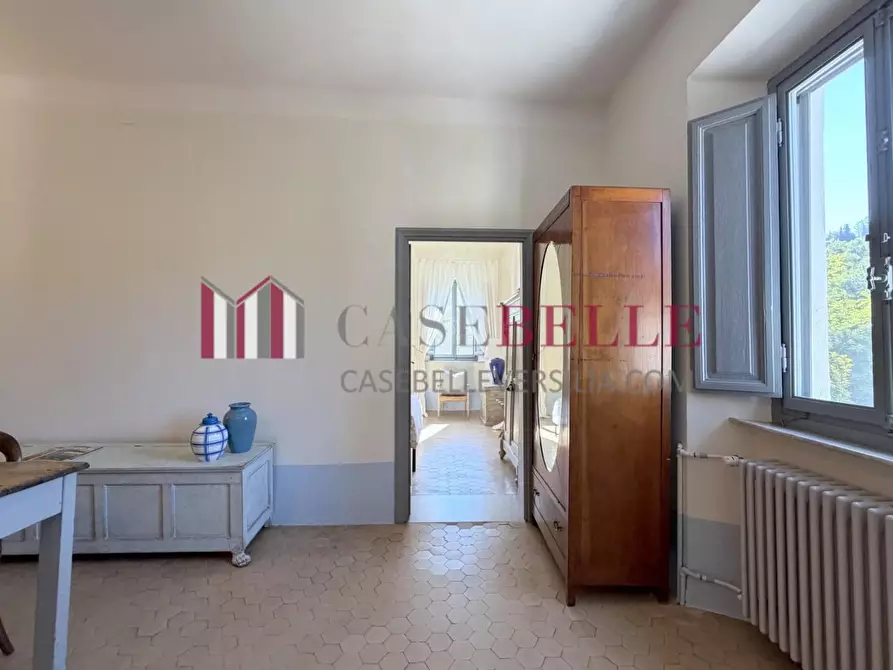 Immagine 61 di Immobile di prestigio in vendita  a Camaiore