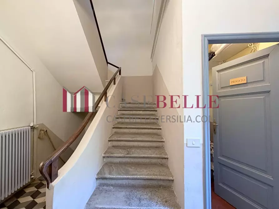 Immagine 37 di Immobile di prestigio in vendita  a Camaiore