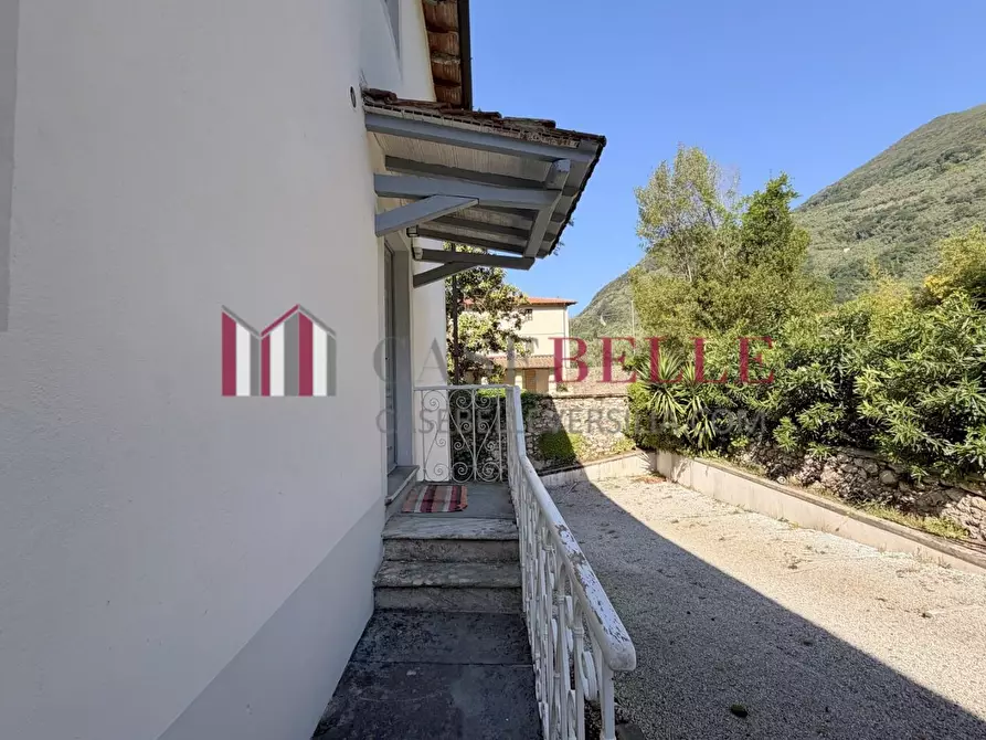 Immagine 39 di Immobile di prestigio in vendita  a Camaiore