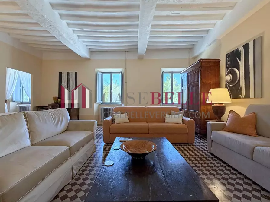 Immagine 1 di Immobile di prestigio in vendita  a Camaiore
