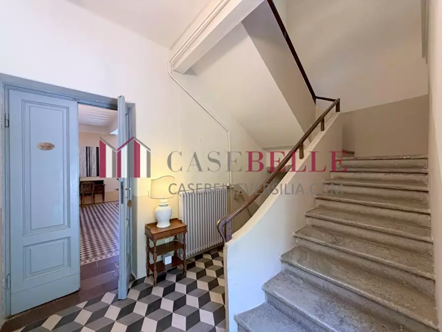 Immagine 3 di Immobile di prestigio in vendita  a Camaiore
