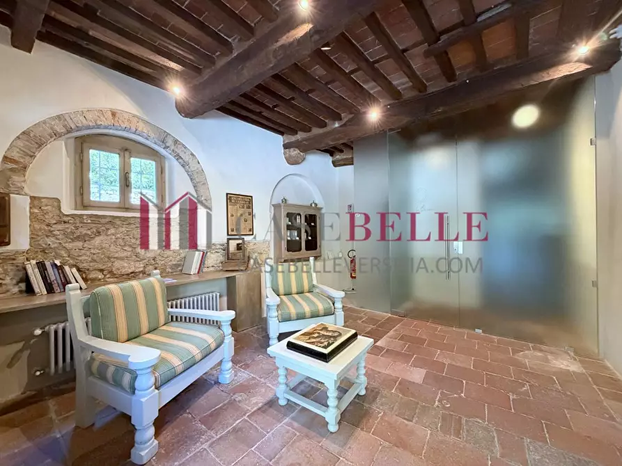 Immagine 104 di Immobile di prestigio in vendita  a Camaiore