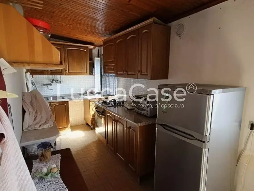 Immagine 14 di Casa indipendente in vendita  a Camaiore