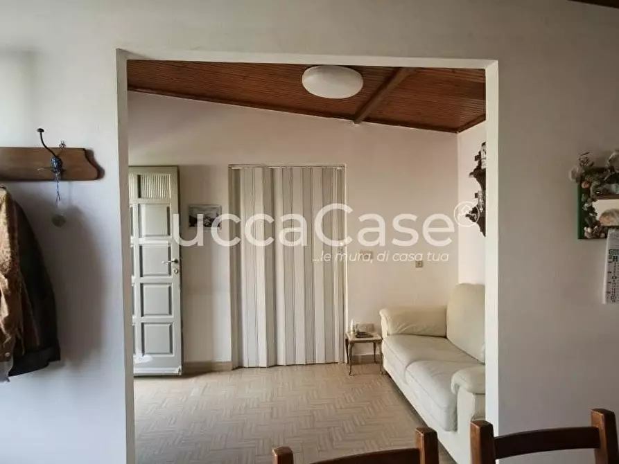 Immagine 16 di Casa indipendente in vendita  a Camaiore