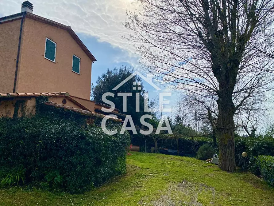 Immagine 92 di Villa in vendita  a Crespina Lorenzana