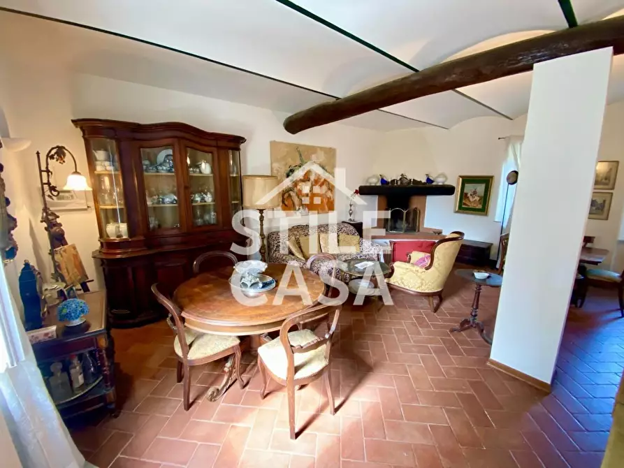Immagine 75 di Villa in vendita  a Crespina Lorenzana
